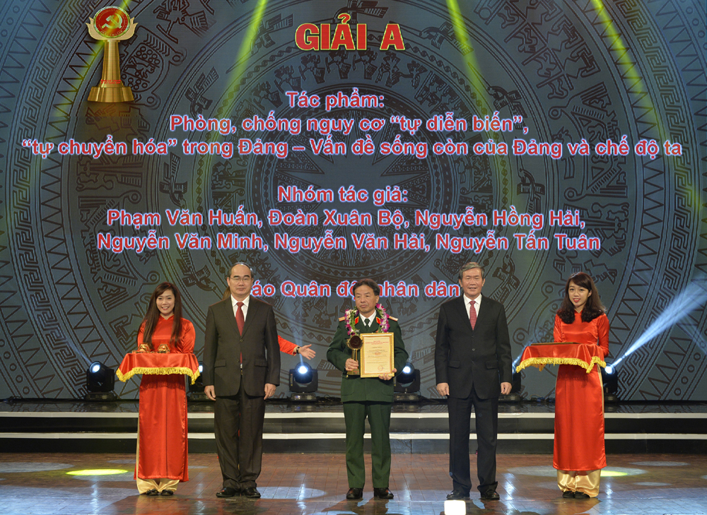 Công bố và trao Giải báo chí toàn quốc về xây dựng Đảng
